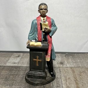 Vintage Preacher Reverend Preaching/ Podium ~ Ebony Treasures Resin Figurine